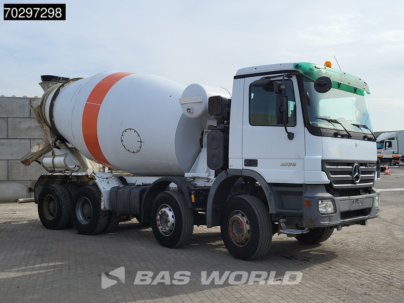 Mercedes-Benz Actros 3236 8X4 9m3 Liebherr 3-Pedals Steelsuspension Big-Axle Euro 3 - Μπετονιέρα φορτηγό: φωτογραφία 3 Mercedes-Benz Actros 3236 8X4 9m3 Liebherr 3-Pedals Steelsuspension Big-Axle Euro 3 - Μπετονιέρα φορτηγό: φωτογραφία 3