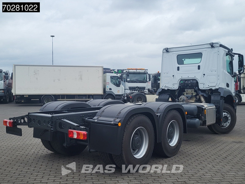 Mercedes-Benz Arocs 2636 6X4 NEW chassis Flywheel PTO Big-Axle Automatic Steelsuspension Euro 6 - Φορτηγό σασί: φωτογραφία 5 Mercedes-Benz Arocs 2636 6X4 NEW chassis Flywheel PTO Big-Axle Automatic Steelsuspension Euro 6 - Φορτηγό σασί: φωτογραφία 5