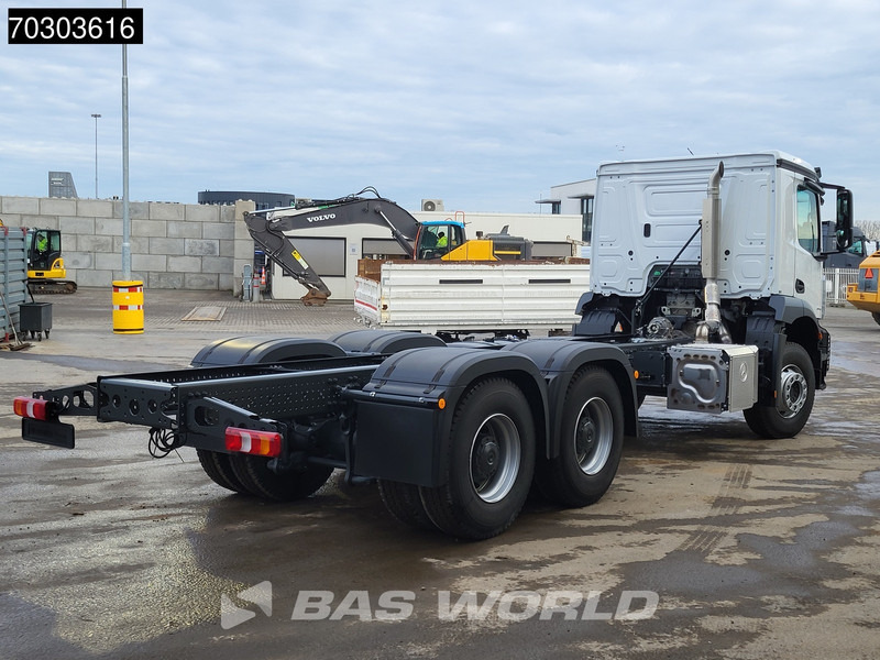 Mercedes-Benz Arocs 3340 6X4 NEW! Euro 5 Full Steel Big Axle - Φορτηγό σασί: φωτογραφία 5 Mercedes-Benz Arocs 3340 6X4 NEW! Euro 5 Full Steel Big Axle - Φορτηγό σασί: φωτογραφία 5