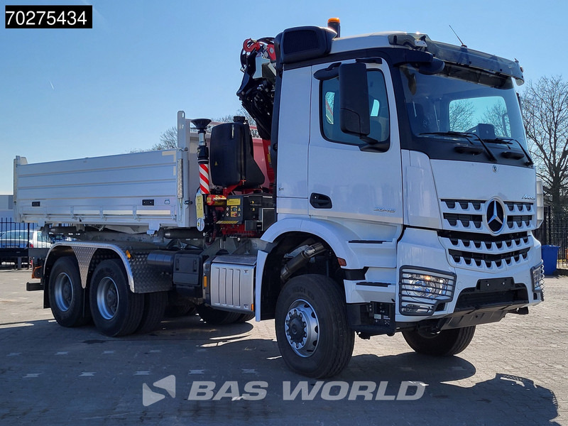 Mercedes-Benz Arocs 3348 6X6 NEW Fassi F255A.2.24 Kran Crane 3-way tipper Navi Euro 6 - Φορτηγό ανατρεπόμενο, Φορτηγό με γερανό: φωτογραφία 2 Mercedes-Benz Arocs 3348 6X6 NEW Fassi F255A.2.24 Kran Crane 3-way tipper Navi Euro 6 - Φορτηγό ανατρεπόμενο, Φορτηγό με γερανό: φωτογραφία 2