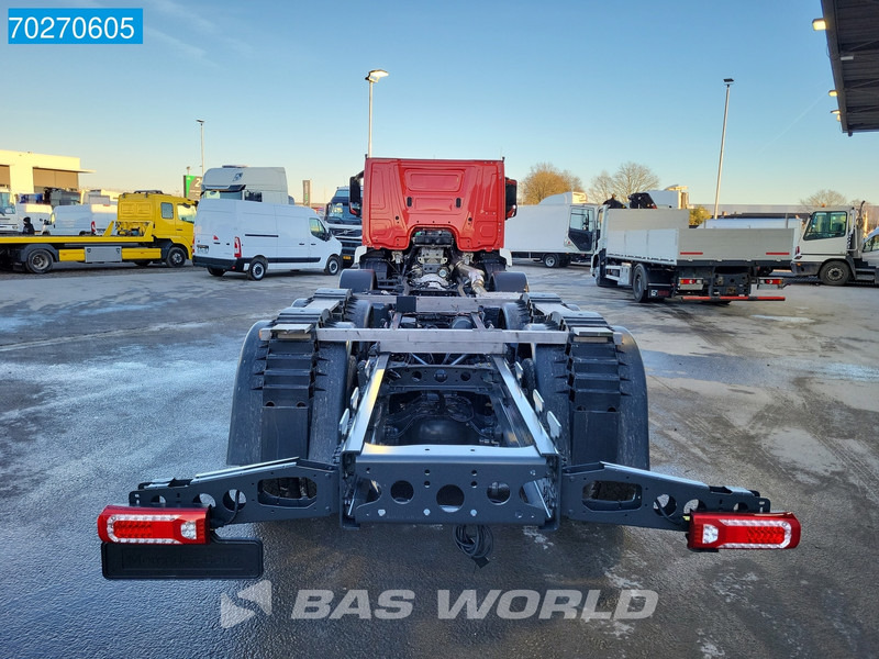 Mercedes-Benz Arocs 4843 8X4 NEW chassis RHD! Steel suspension Automatic Euro 6 - Φορτηγό σασί: φωτογραφία 3 Mercedes-Benz Arocs 4843 8X4 NEW chassis RHD! Steel suspension Automatic Euro 6 - Φορτηγό σασί: φωτογραφία 3