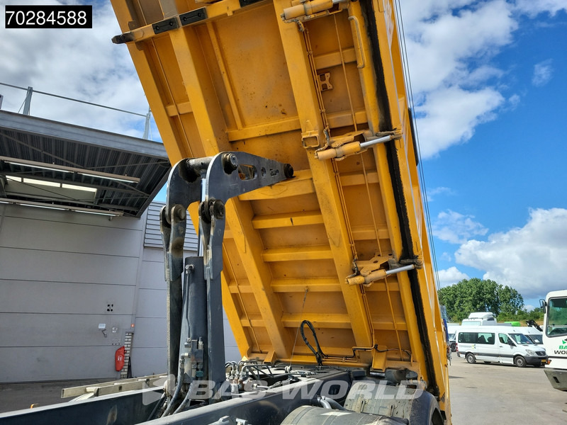 Renault Kerax 480 8X4 13m3 Meiller 2-way tipper Retarder Big-Axle Automatic Euro 5 - Φορτηγό ανατρεπόμενο: φωτογραφία 5 Renault Kerax 480 8X4 13m3 Meiller 2-way tipper Retarder Big-Axle Automatic Euro 5 - Φορτηγό ανατρεπόμενο: φωτογραφία 5