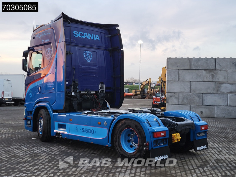 Scania S580 S 4X2 Full-Air Retarder 2xTanks Standklima Leder - Τράκτορας: φωτογραφία 2 Scania S580 S 4X2 Full-Air Retarder 2xTanks Standklima Leder - Τράκτορας: φωτογραφία 2