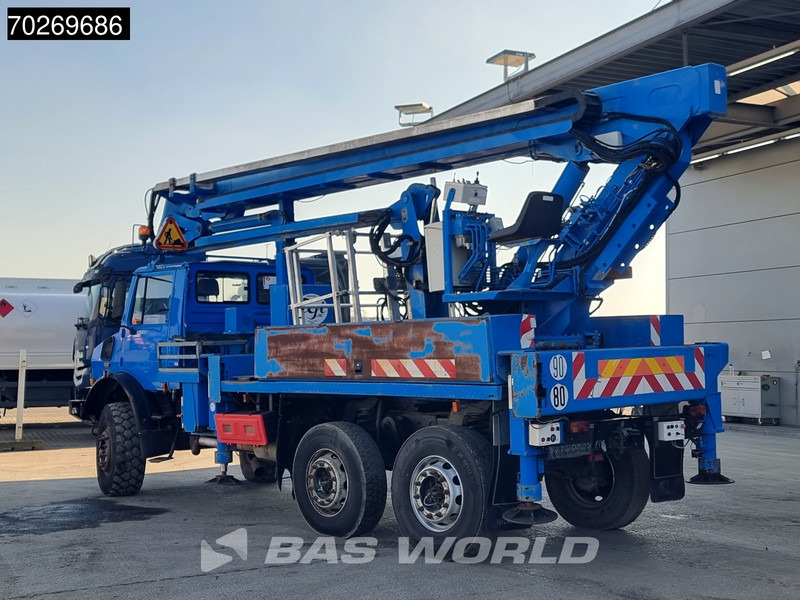 Unimog U2450L 6X6 Unimog Engin EGI TP 226 hubarbeitsbühne Manual Euro 2 - Φορτηγό με γερανό: φωτογραφία 2 Unimog U2450L 6X6 Unimog Engin EGI TP 226 hubarbeitsbühne Manual Euro 2 - Φορτηγό με γερανό: φωτογραφία 2
