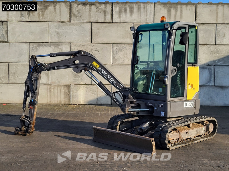 Volvo ECR25 D - Μίνι εκσκαφέας: φωτογραφία 2 Volvo ECR25 D - Μίνι εκσκαφέας: φωτογραφία 2