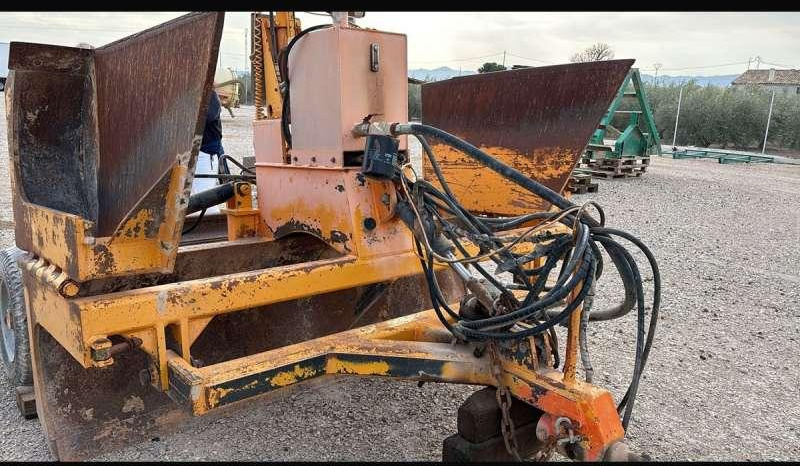 Capilla CRF-2 - Γκρέιντερ: φωτογραφία 3 Capilla CRF-2 - Γκρέιντερ: φωτογραφία 3