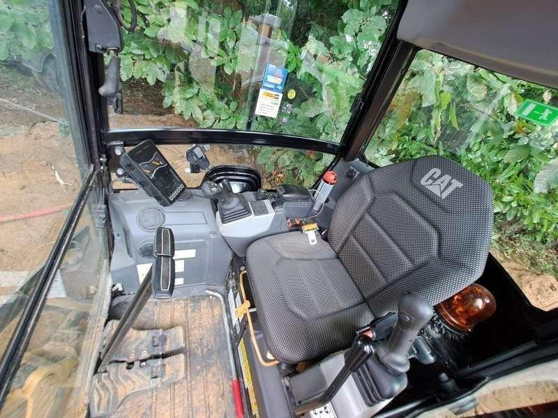 Caterpillar 302 - Μίνι εκσκαφέας: φωτογραφία 4 Caterpillar 302 - Μίνι εκσκαφέας: φωτογραφία 4