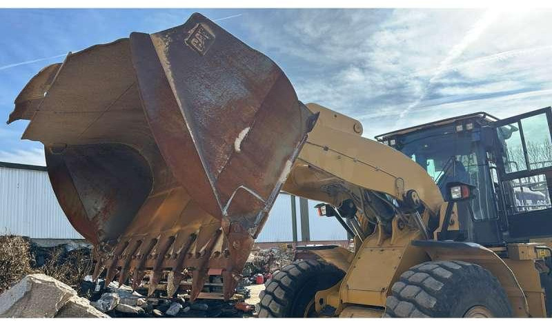 Ελαστιχοφόρος φορτωτής Caterpillar Chargeur sur Pneus 962K: φωτογραφία 9