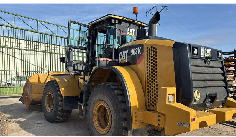 Ελαστιχοφόρος φορτωτής Caterpillar Chargeur sur Pneus 962K: φωτογραφία 6