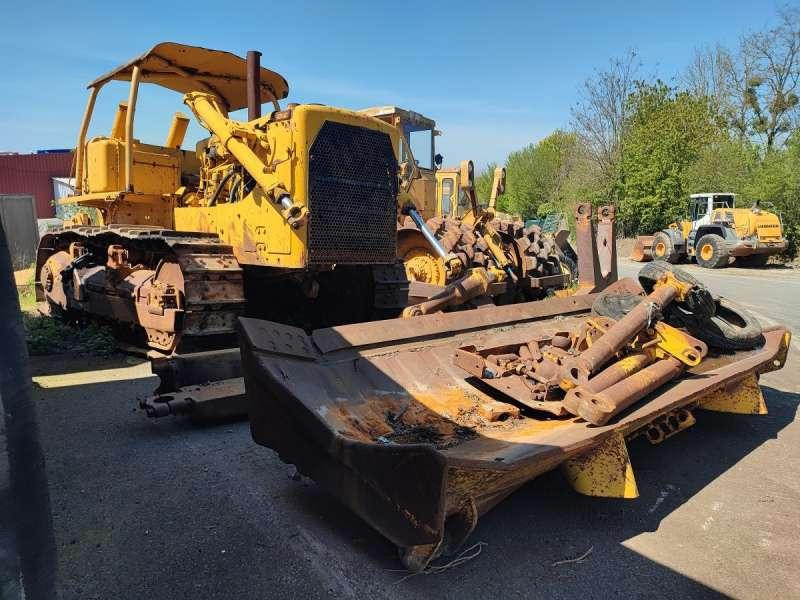 Caterpillar D8K + Porte Engins - Μπουλντόζα: φωτογραφία 1 Caterpillar D8K + Porte Engins - Μπουλντόζα: φωτογραφία 1