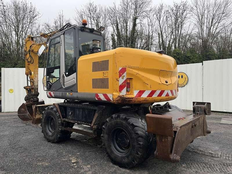 Hitachi ZX140W-3 - Τροχοφόρος εκσκαφέας: φωτογραφία 4 Hitachi ZX140W-3 - Τροχοφόρος εκσκαφέας: φωτογραφία 4