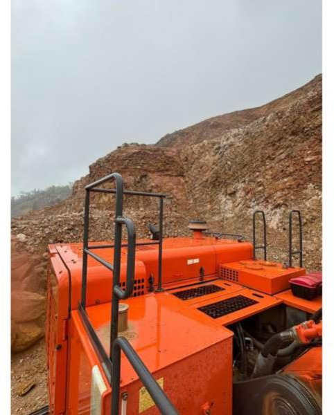 Hitachi ZX670LCH-3 - Ερπυστριοφόρος εκσκαφέας: φωτογραφία 4 Hitachi ZX670LCH-3 - Ερπυστριοφόρος εκσκαφέας: φωτογραφία 4