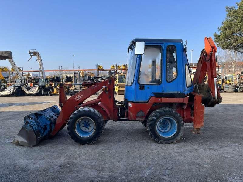 Kubota R520 - Φορτωτής εκσκαφέας: φωτογραφία 4 Kubota R520 - Φορτωτής εκσκαφέας: φωτογραφία 4