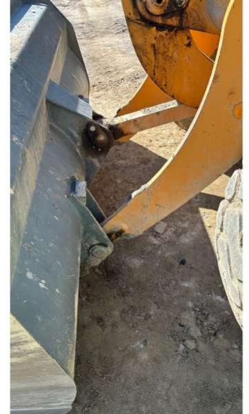 Liebherr L514 - Ελαστιχοφόρος φορτωτής: φωτογραφία 4 Liebherr L514 - Ελαστιχοφόρος φορτωτής: φωτογραφία 4