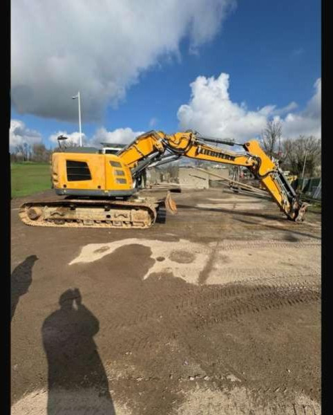 Liebherr R926 COMPACT - Ερπυστριοφόρος εκσκαφέας: φωτογραφία 3 Liebherr R926 COMPACT - Ερπυστριοφόρος εκσκαφέας: φωτογραφία 3