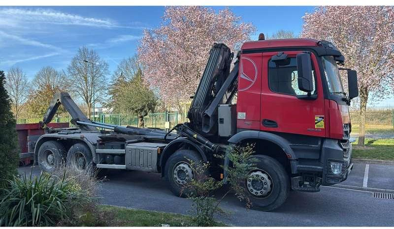 Mercedes AROCS 3243 8X4 - Φορτηγό φόρτωσης γάντζου: φωτογραφία 5 Mercedes AROCS 3243 8X4 - Φορτηγό φόρτωσης γάντζου: φωτογραφία 5
