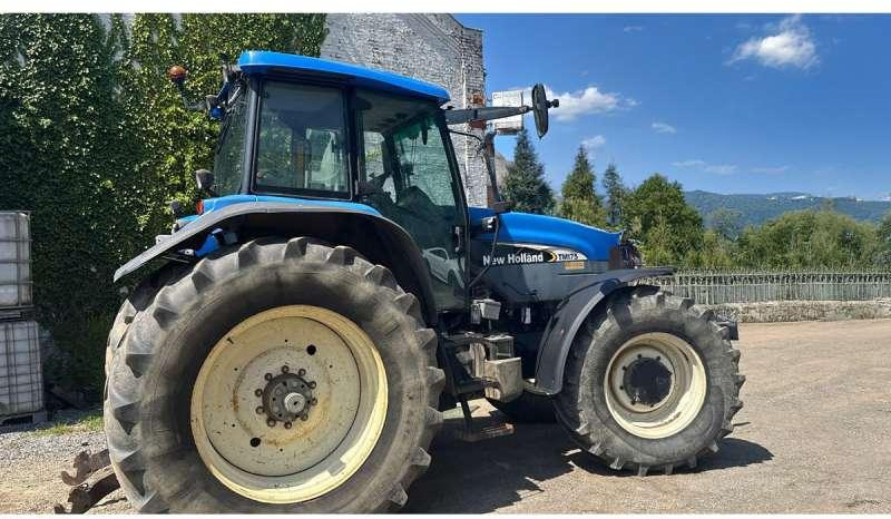 New Holland TM175 - Τρακτέρ: φωτογραφία 2 New Holland TM175 - Τρακτέρ: φωτογραφία 2