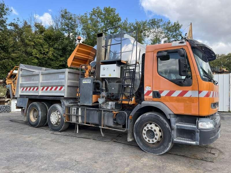 Renault PREMIUM 300 BOUILLE SECMAIR - Μηχανών ασφάλτου: φωτογραφία 1 Renault PREMIUM 300 BOUILLE SECMAIR - Μηχανών ασφάλτου: φωτογραφία 1