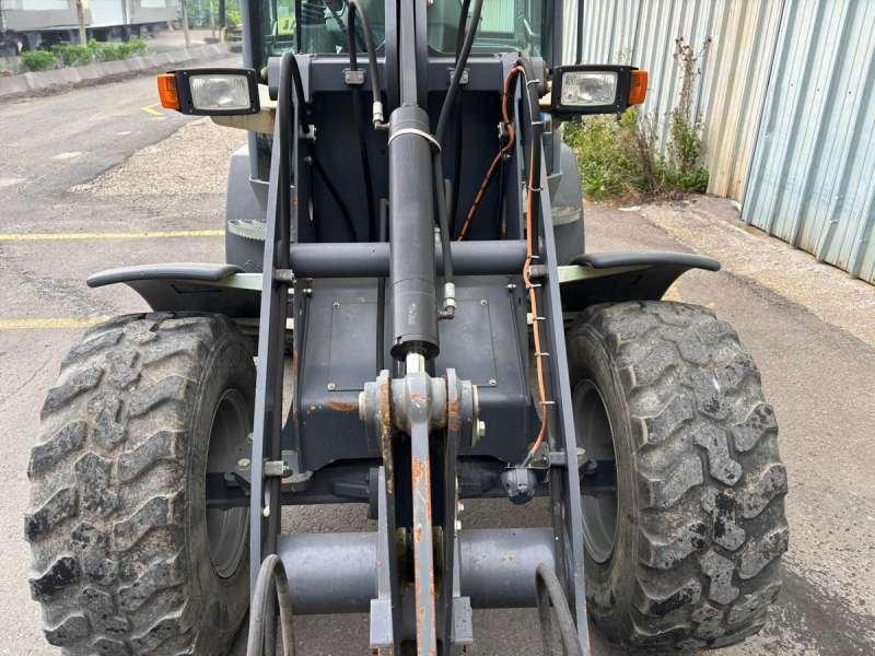 Σπαστός φορτωτής Schaeff TL65: φωτογραφία 39