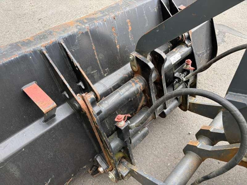 Σπαστός φορτωτής Schaeff TL65: φωτογραφία 36