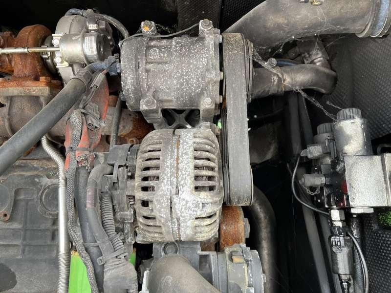 Μηχάνημα Διαχείρισης Υλικών Sennebogen 818: φωτογραφία 29