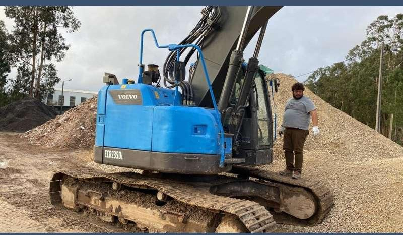 Volvo ECR235DL - Ερπυστριοφόρος εκσκαφέας: φωτογραφία 4 Volvo ECR235DL - Ερπυστριοφόρος εκσκαφέας: φωτογραφία 4