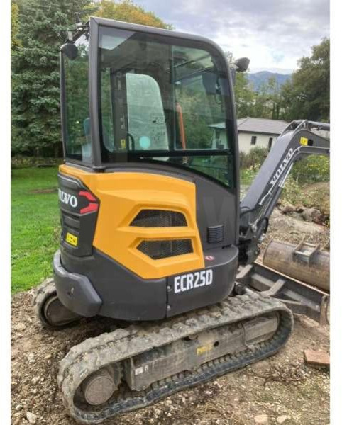 Volvo ECR25D - Μίνι εκσκαφέας: φωτογραφία 3 Volvo ECR25D - Μίνι εκσκαφέας: φωτογραφία 3