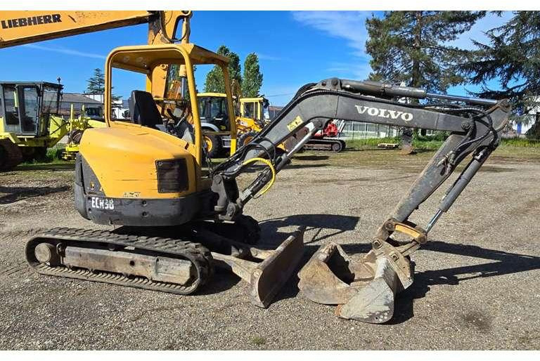 Volvo ECR38 - Μίνι εκσκαφέας: φωτογραφία 3 Volvo ECR38 - Μίνι εκσκαφέας: φωτογραφία 3