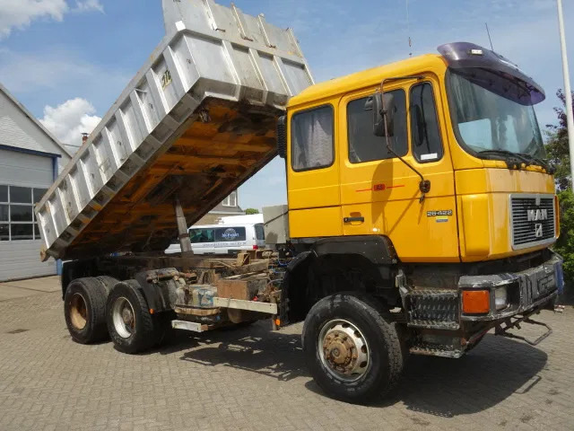 MAN 26.422 man 4x4 kipper - Φορτηγό ανατρεπόμενο: φωτογραφία 1 MAN 26.422 man 4x4 kipper - Φορτηγό ανατρεπόμενο: φωτογραφία 1
