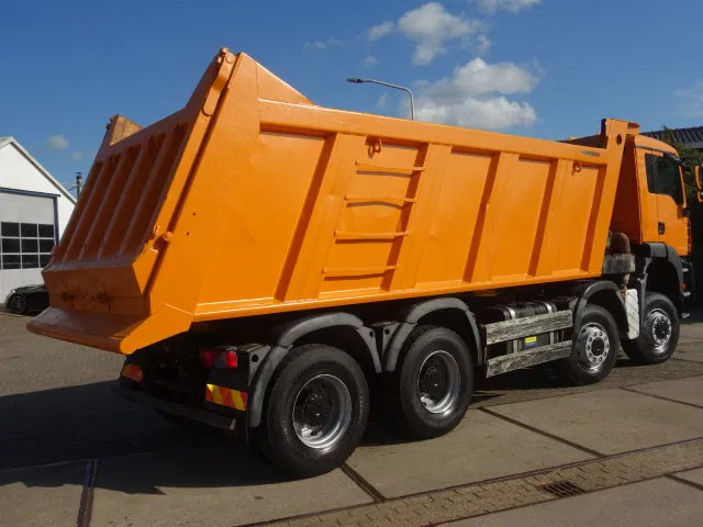 MAN TGA 41-440 8X6 MANUAL GEARBOX 22M3 MEILLER TIPPER - Φορτηγό ανατρεπόμενο: φωτογραφία 2 MAN TGA 41-440 8X6 MANUAL GEARBOX 22M3 MEILLER TIPPER - Φορτηγό ανατρεπόμενο: φωτογραφία 2