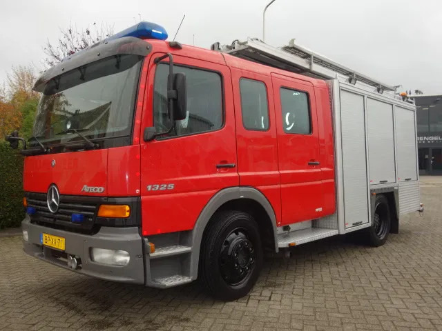Mercedes-Benz 1325 godiva pump bomberos - Πυροσβεστικό όχημα: φωτογραφία 1 Mercedes-Benz 1325 godiva pump bomberos - Πυροσβεστικό όχημα: φωτογραφία 1