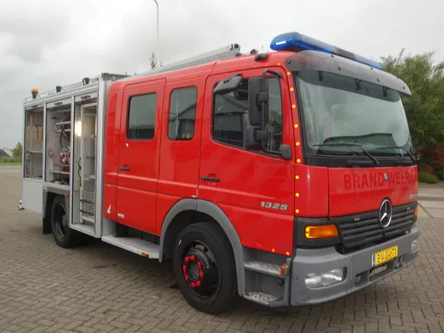 Mercedes-Benz Atego 1325 godiva pump bomberos - Πυροσβεστικό όχημα: φωτογραφία 3 Mercedes-Benz Atego 1325 godiva pump bomberos - Πυροσβεστικό όχημα: φωτογραφία 3