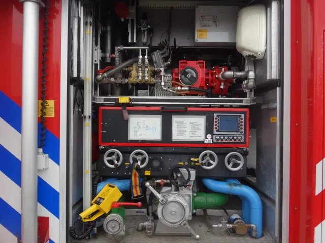 Πυροσβεστικό όχημα Mercedes-Benz Atego 1426 ZIEGLER 2000 LITER EURO 5: φωτογραφία 17