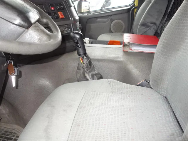 Volvo FM 12 18500liter tank,AIRCO,MANUAL GEARBOX - Φορτηγό βυτιοφόρο: φωτογραφία 3 Volvo FM 12 18500liter tank,AIRCO,MANUAL GEARBOX - Φορτηγό βυτιοφόρο: φωτογραφία 3