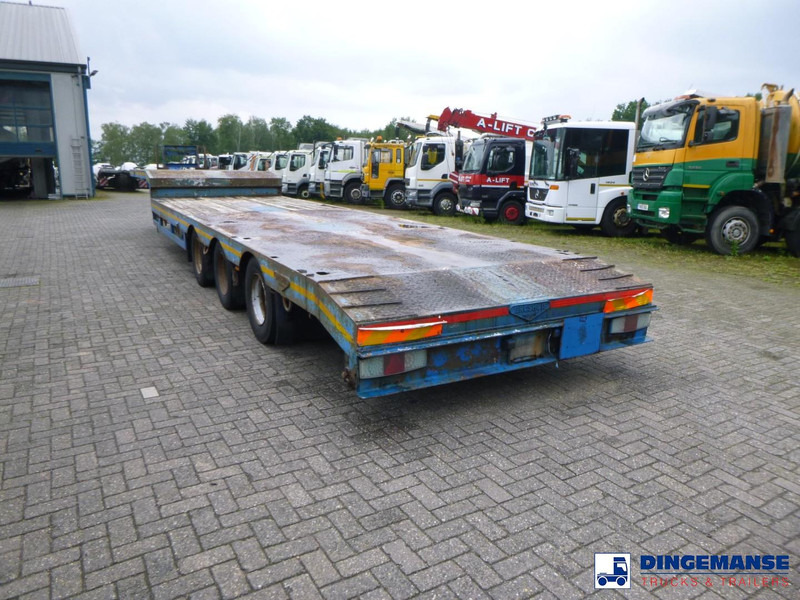Broshuis 3-axle semi-lowbed trailer 45 t / extendable - Επικαθήμενο με χαμηλό δάπεδο: φωτογραφία 3 Broshuis 3-axle semi-lowbed trailer 45 t / extendable - Επικαθήμενο με χαμηλό δάπεδο: φωτογραφία 3