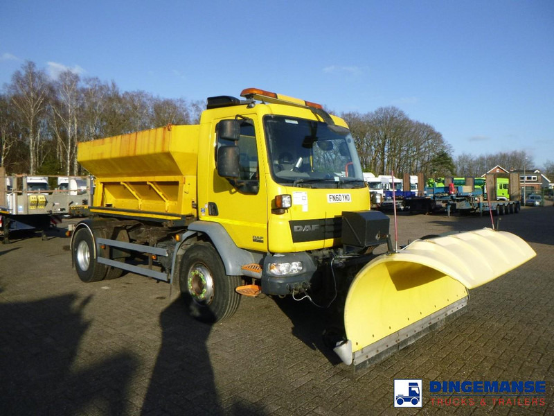 DAF LF 55.220 4x2 RHD gritter / snow plough - Εκχιονιστικό μηχάνημα: φωτογραφία 2 DAF LF 55.220 4x2 RHD gritter / snow plough - Εκχιονιστικό μηχάνημα: φωτογραφία 2