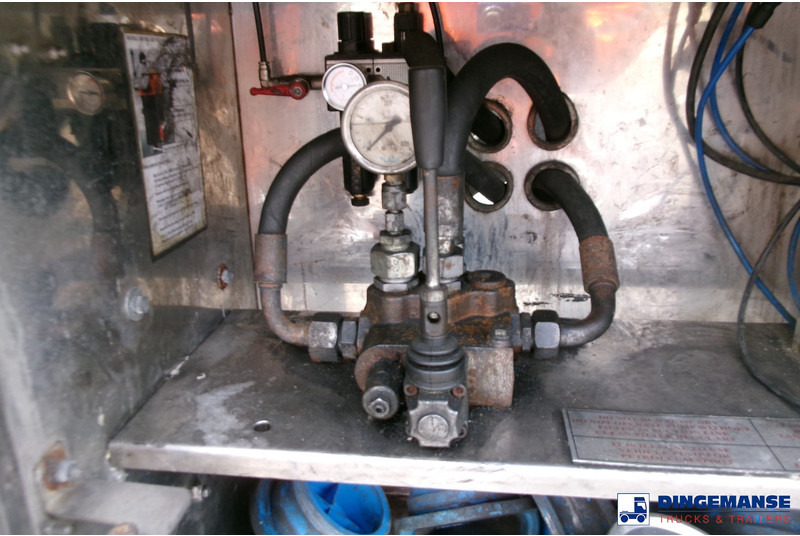 Επικαθήμενο βυτίο LAG Fuel tank alu 44.5 m3 / 6 comp + pump: φωτογραφία 16