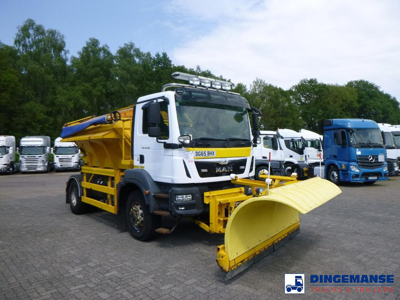 MAN TGM 18.290 4X4 RHD gritter / snow plough - Εκχιονιστικό μηχάνημα: φωτογραφία 2 MAN TGM 18.290 4X4 RHD gritter / snow plough - Εκχιονιστικό μηχάνημα: φωτογραφία 2