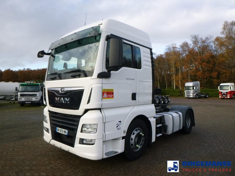MAN TGX 18.460 4x2 Euro 6 + Hydraulics & Compressor - Τράκτορας: φωτογραφία 1 MAN TGX 18.460 4x2 Euro 6 + Hydraulics & Compressor - Τράκτορας: φωτογραφία 1