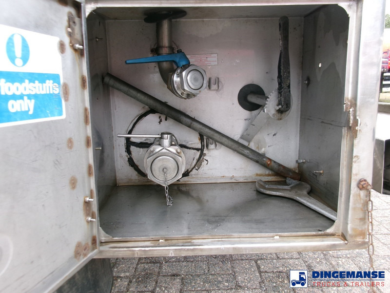 Magyar Food tank inox 30 m3 / 1 comp - Επικαθήμενο βυτίο: φωτογραφία 5 Magyar Food tank inox 30 m3 / 1 comp - Επικαθήμενο βυτίο: φωτογραφία 5