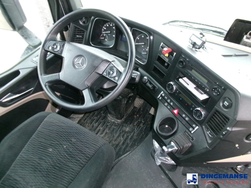 Interior photo 3: Τράκτορας Mercedes-Benz Actros 1843 4x2 Euro 6 + ADR