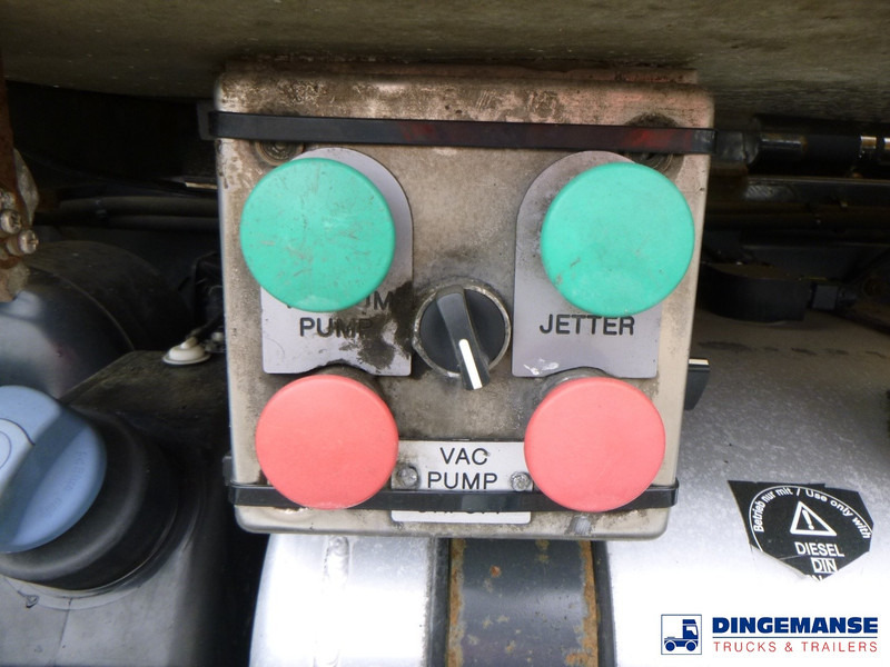 Όχημα εκκένωσης βόθρων Mercedes-Benz Econic 1830 4x2 Euro 6 RHD Fuller vacuum tank 8.1 m3: φωτογραφία 19