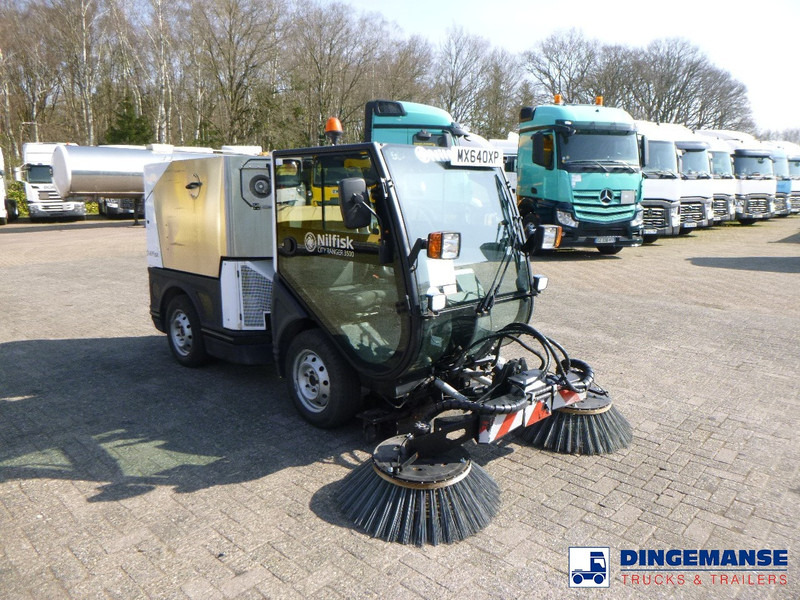 Nilfisk City Ranger CR3500 sweeper - Σάρωθρο δρόμων: φωτογραφία 2 Nilfisk City Ranger CR3500 sweeper - Σάρωθρο δρόμων: φωτογραφία 2