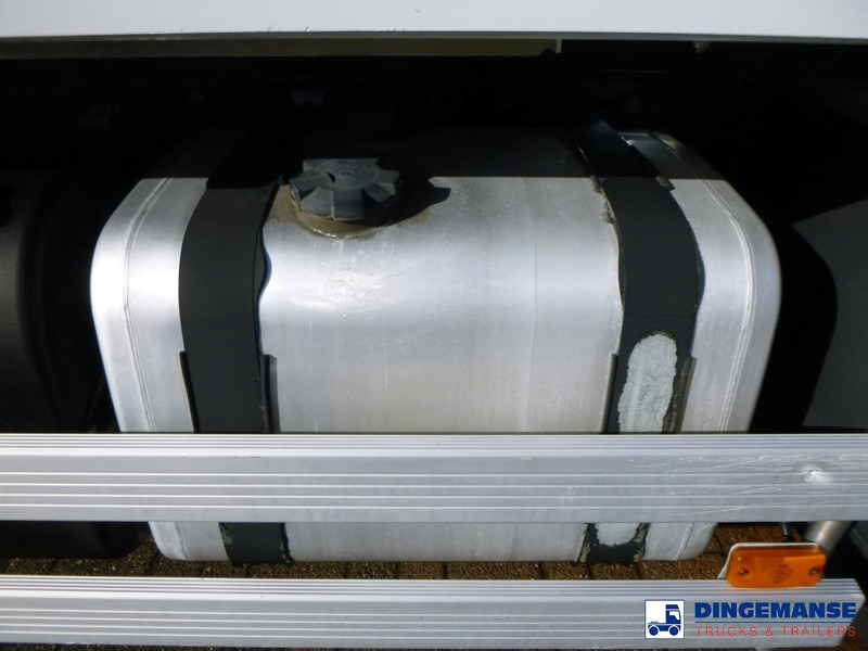 Φορτηγό βυτιοφόρο Renault Premium 270 dxi 4x2 fuel tank 13.3 m3 / 4 comp: φωτογραφία 8 Φορτηγό βυτιοφόρο Renault Premium 270 dxi 4x2 fuel tank 13.3 m3 / 4 comp: φωτογραφία 8