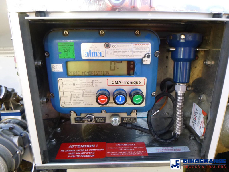 Φορτηγό βυτιοφόρο Renault Premium 270 dxi 4x2 fuel tank 13.3 m3 / 4 comp: φωτογραφία 14 Φορτηγό βυτιοφόρο Renault Premium 270 dxi 4x2 fuel tank 13.3 m3 / 4 comp: φωτογραφία 14