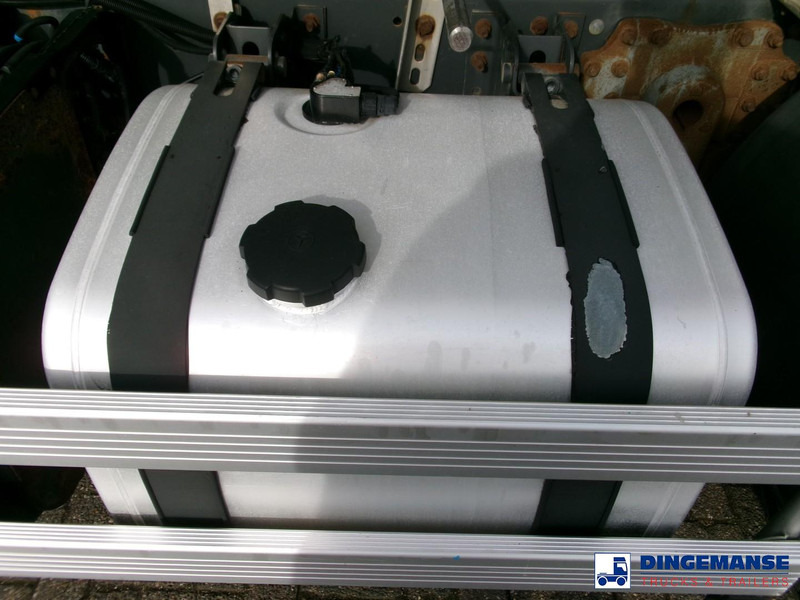 Volvo FE 280 4X2 fuel tank 13.6 m3 / 4 comp / ADR 07/07/24 - Φορτηγό βυτιοφόρο: φωτογραφία 5 Volvo FE 280 4X2 fuel tank 13.6 m3 / 4 comp / ADR 07/07/24 - Φορτηγό βυτιοφόρο: φωτογραφία 5