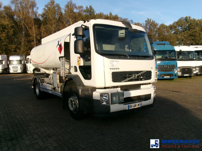 Volvo FE 280 4x2 fuel tank 13.3 m3 / 4 comp - Φορτηγό βυτιοφόρο: φωτογραφία 2 Volvo FE 280 4x2 fuel tank 13.3 m3 / 4 comp - Φορτηγό βυτιοφόρο: φωτογραφία 2