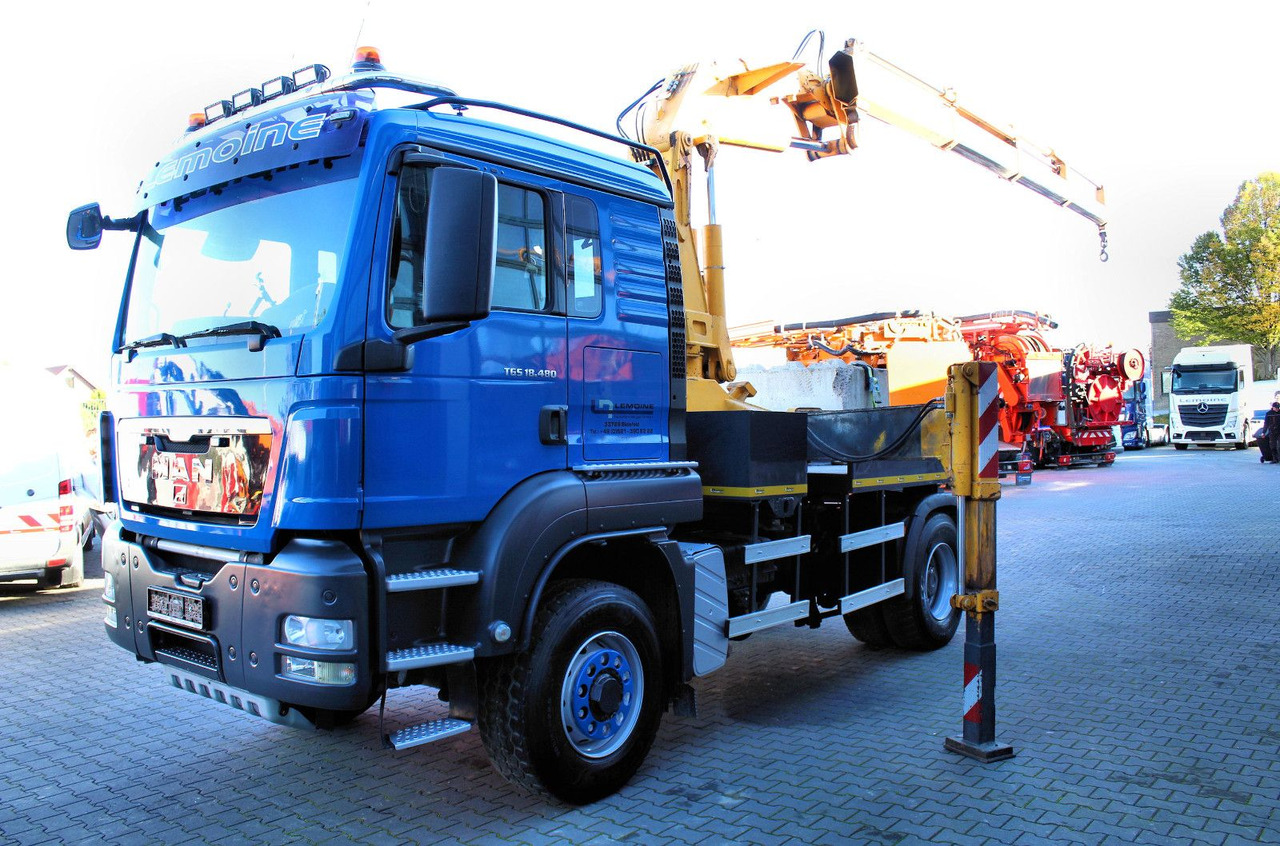 MAN TGS 18.480 4x4 BLS SZM+Pritsche MKG HLK 340 Kran - Τράκτορας: φωτογραφία 3 MAN TGS 18.480 4x4 BLS SZM+Pritsche MKG HLK 340 Kran - Τράκτορας: φωτογραφία 3