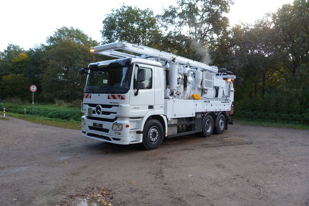 Mercedes-Benz Actros 2844 6x2 Müller 10m³ Canalmaster WRG - Όχημα εκκένωσης βόθρων: φωτογραφία 4 Mercedes-Benz Actros 2844 6x2 Müller 10m³ Canalmaster WRG - Όχημα εκκένωσης βόθρων: φωτογραφία 4