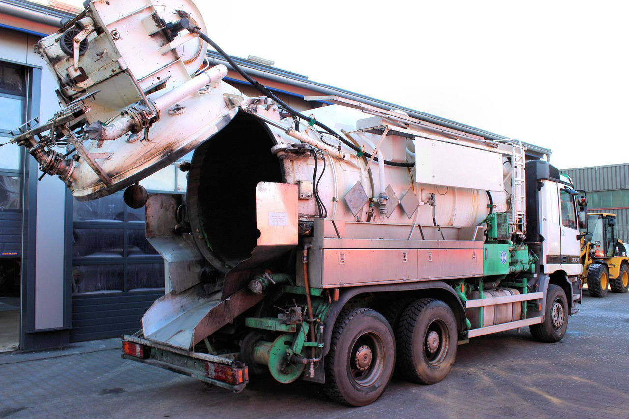 Mercedes-Benz Actros 3335 6x4 Kroll 13m³ HD-Kombi ADR/GGVS V2A - Όχημα εκκένωσης βόθρων: φωτογραφία 3 Mercedes-Benz Actros 3335 6x4 Kroll 13m³ HD-Kombi ADR/GGVS V2A - Όχημα εκκένωσης βόθρων: φωτογραφία 3